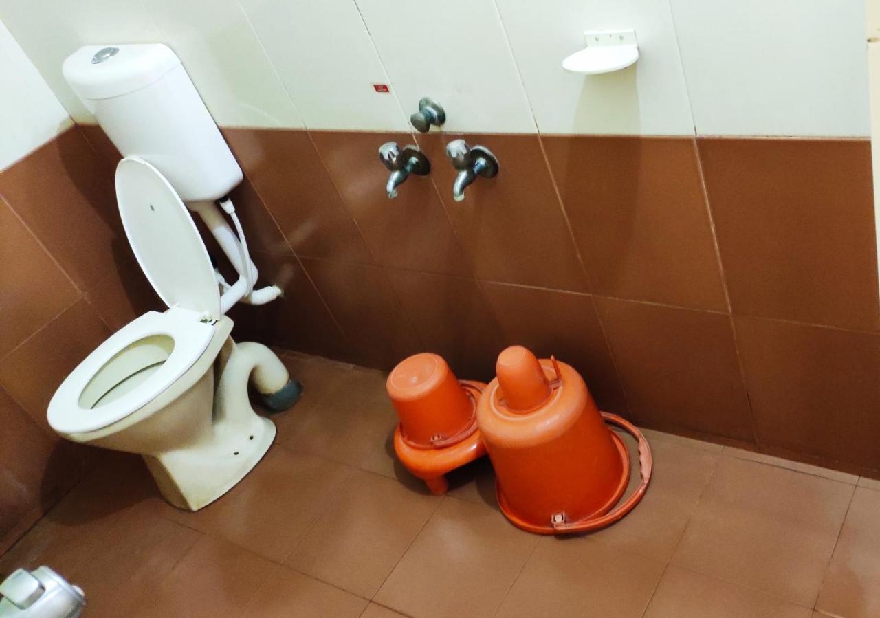 Hotel Laxmibai Palace Shirdi Eksteriør billede